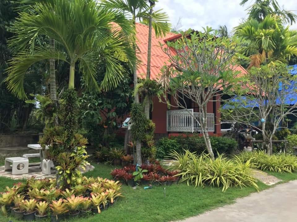 Ya Teng Homestay Ban Tha Sai Екстер'єр фото