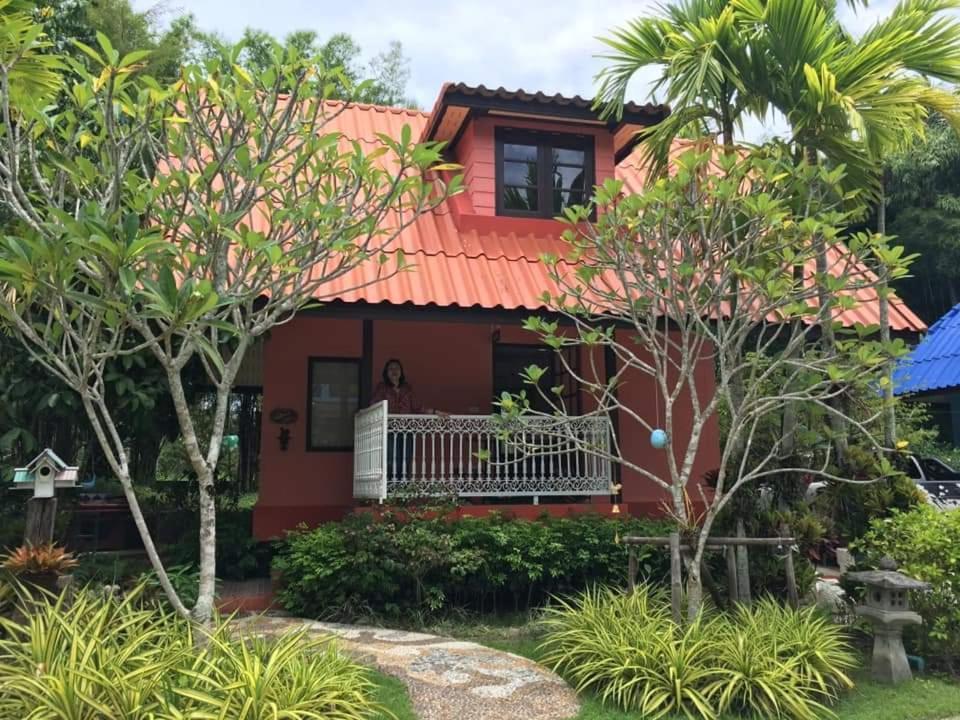 Ya Teng Homestay Ban Tha Sai Екстер'єр фото